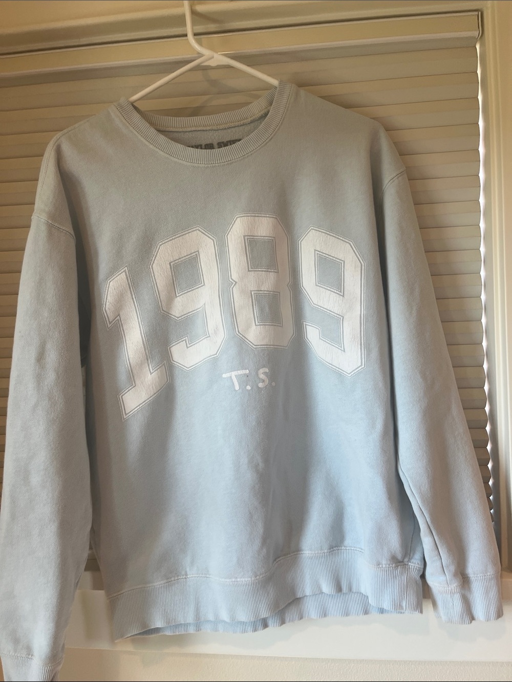Taylor Swift Light Blue '1989' Crewneck Sweatshirt